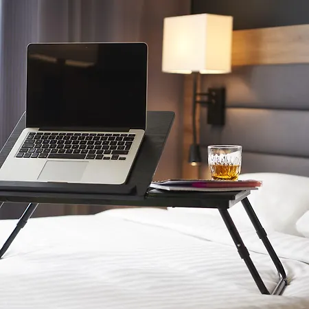 Moxy Paris Charles De Gaulle Airport-2